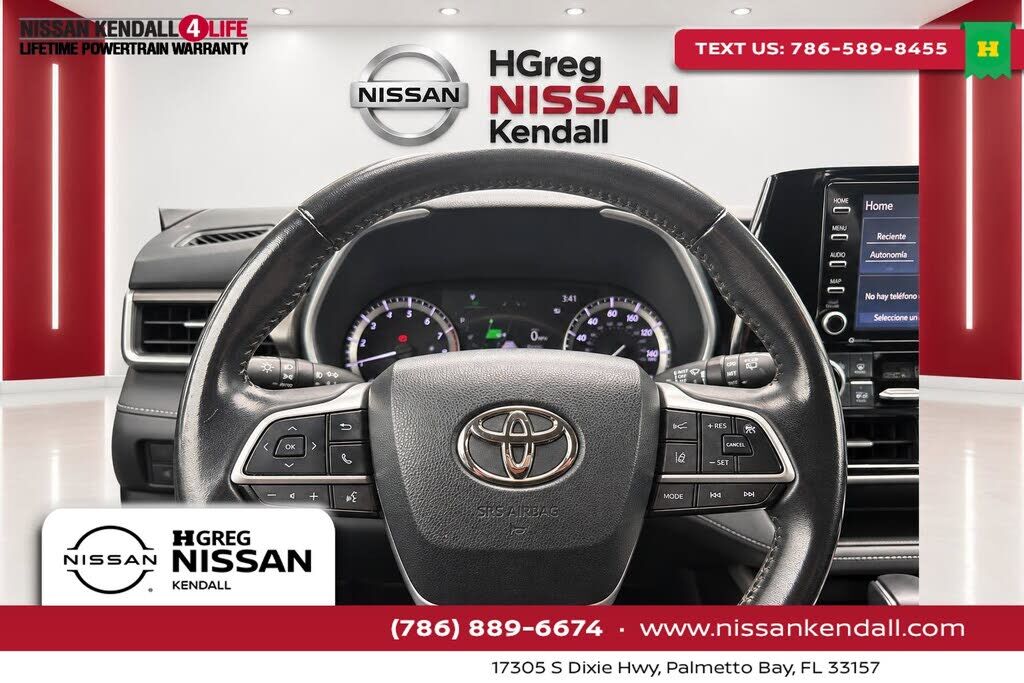 2022 TOYOTA Highlander