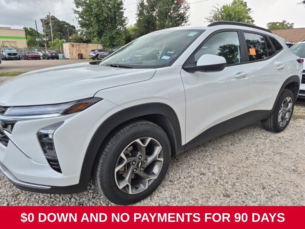 2026 CHEVROLET Trax