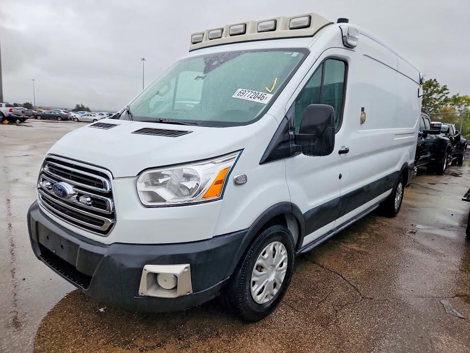2019 FORD Transit