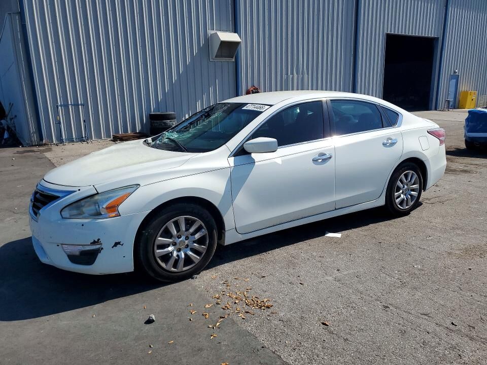 2015 NISSAN Altima