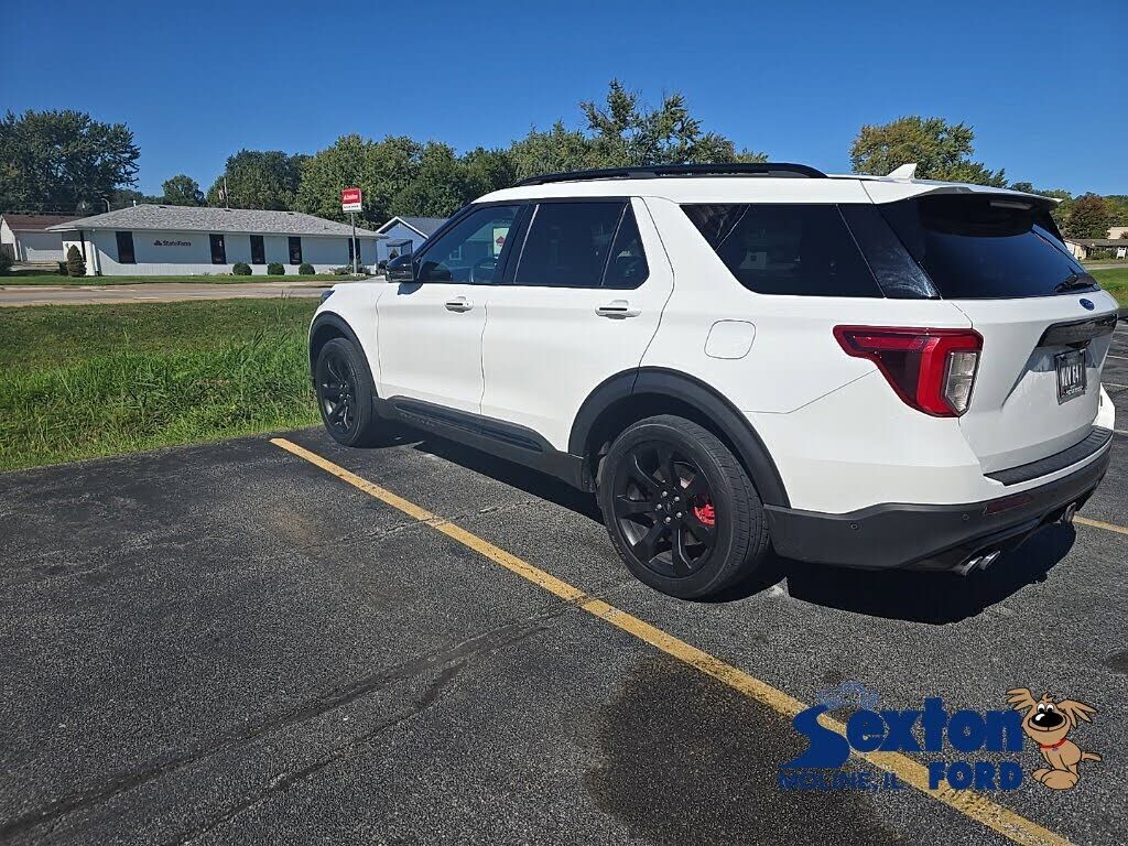 2020 FORD Explorer