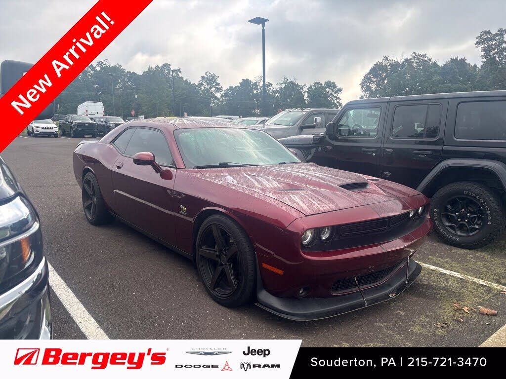 2019 DODGE Challenger
