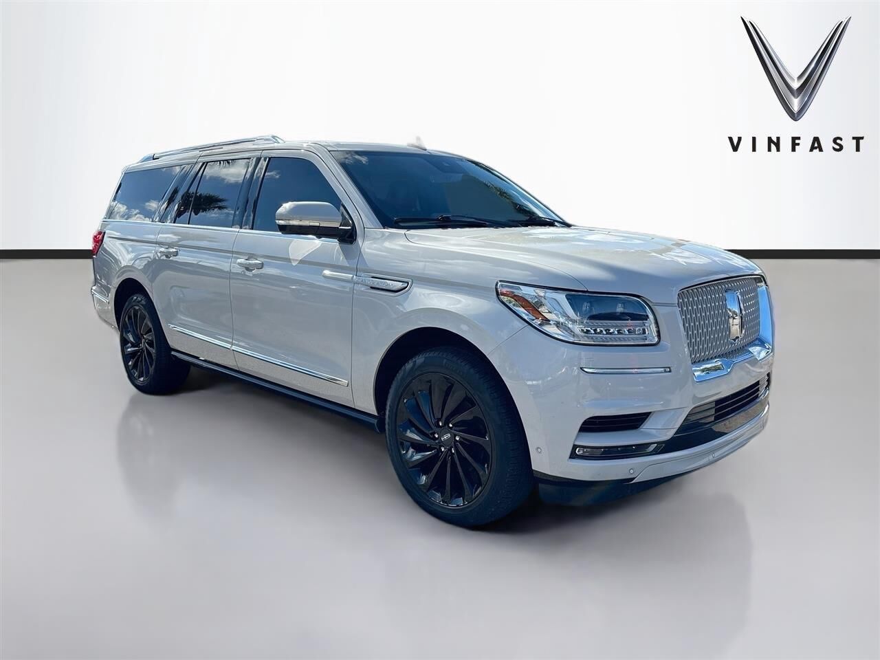 2021 LINCOLN Navigator L