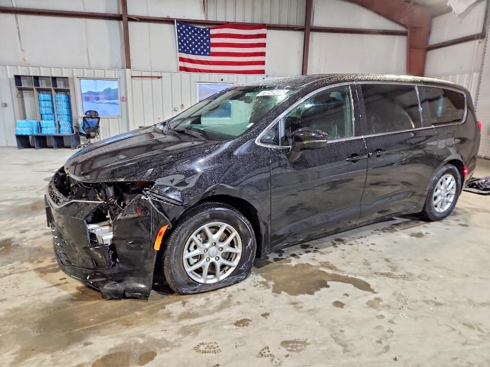 2027 CHRYSLER Pacifica