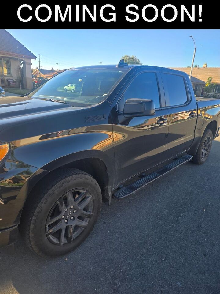 2024 CHEVROLET Silverado