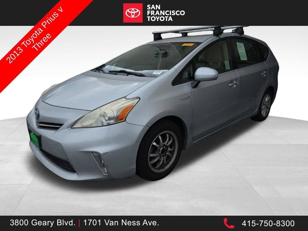 2013 TOYOTA Prius