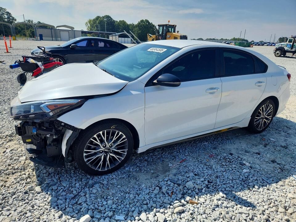 2023 KIA Forte