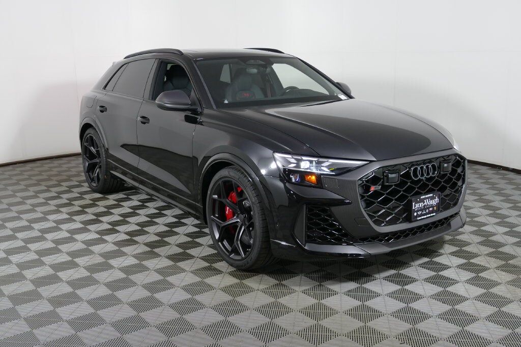 2027 AUDI RS Q8