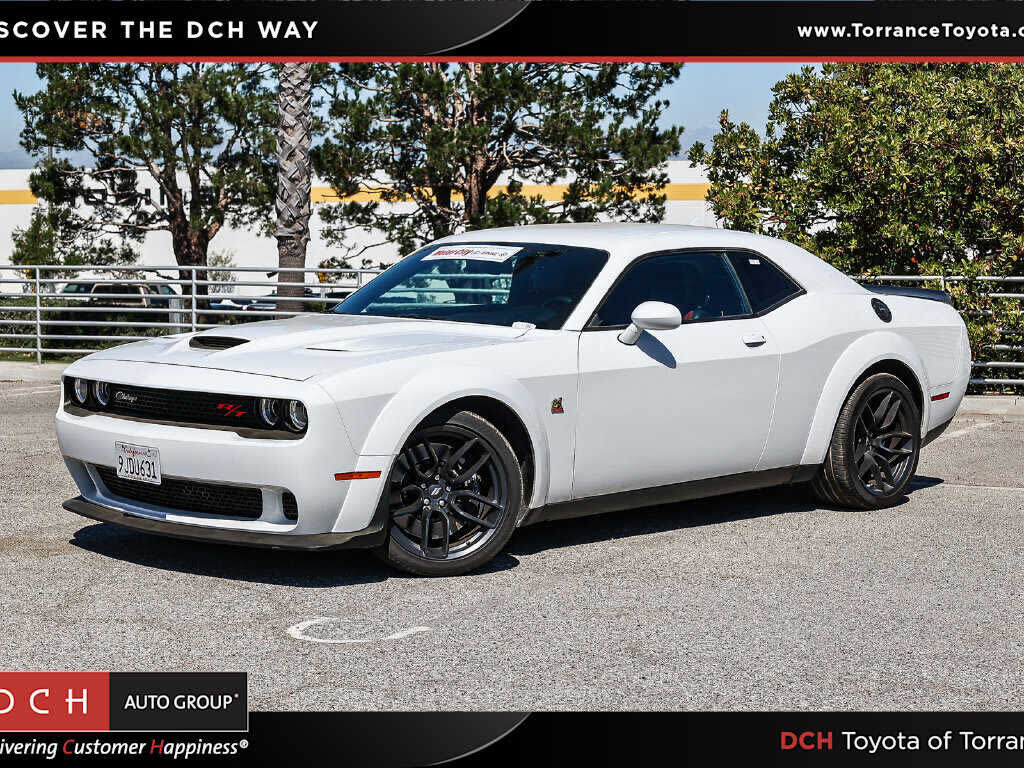 2021 DODGE Challenger