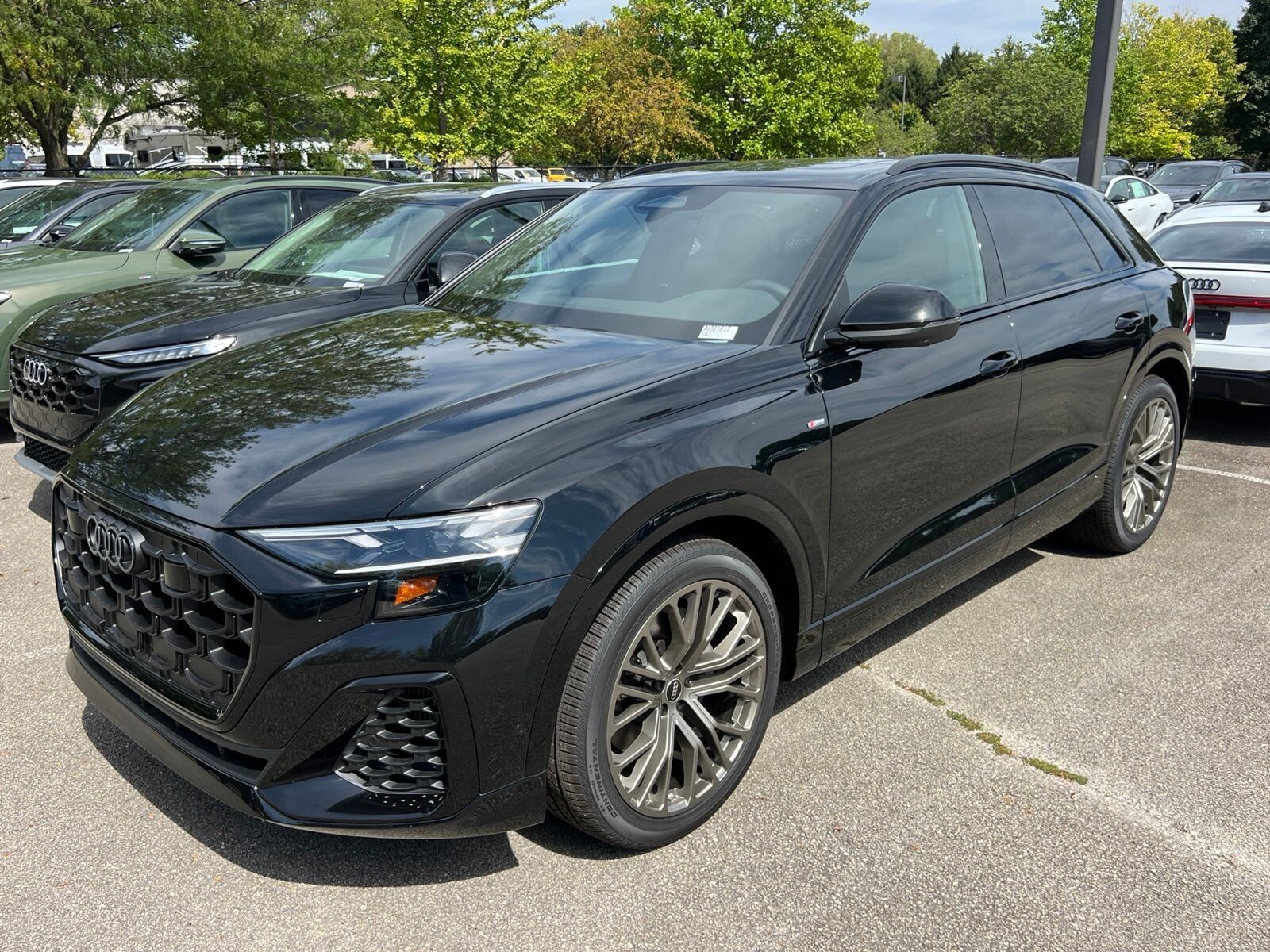 2027 AUDI Q8