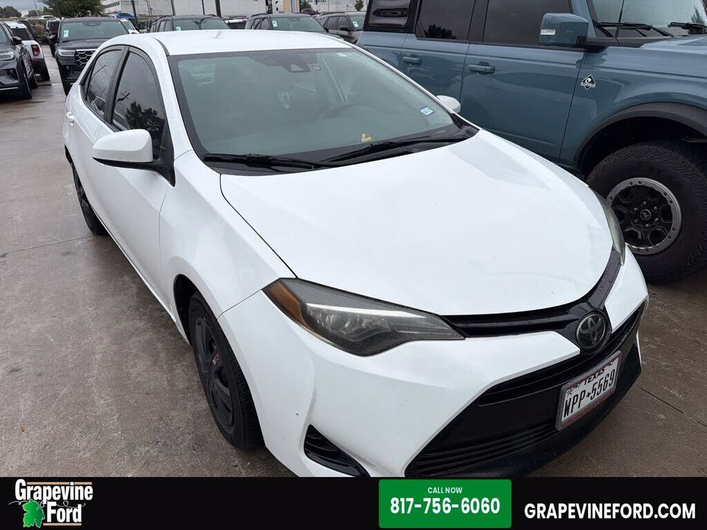 2018 TOYOTA Corolla