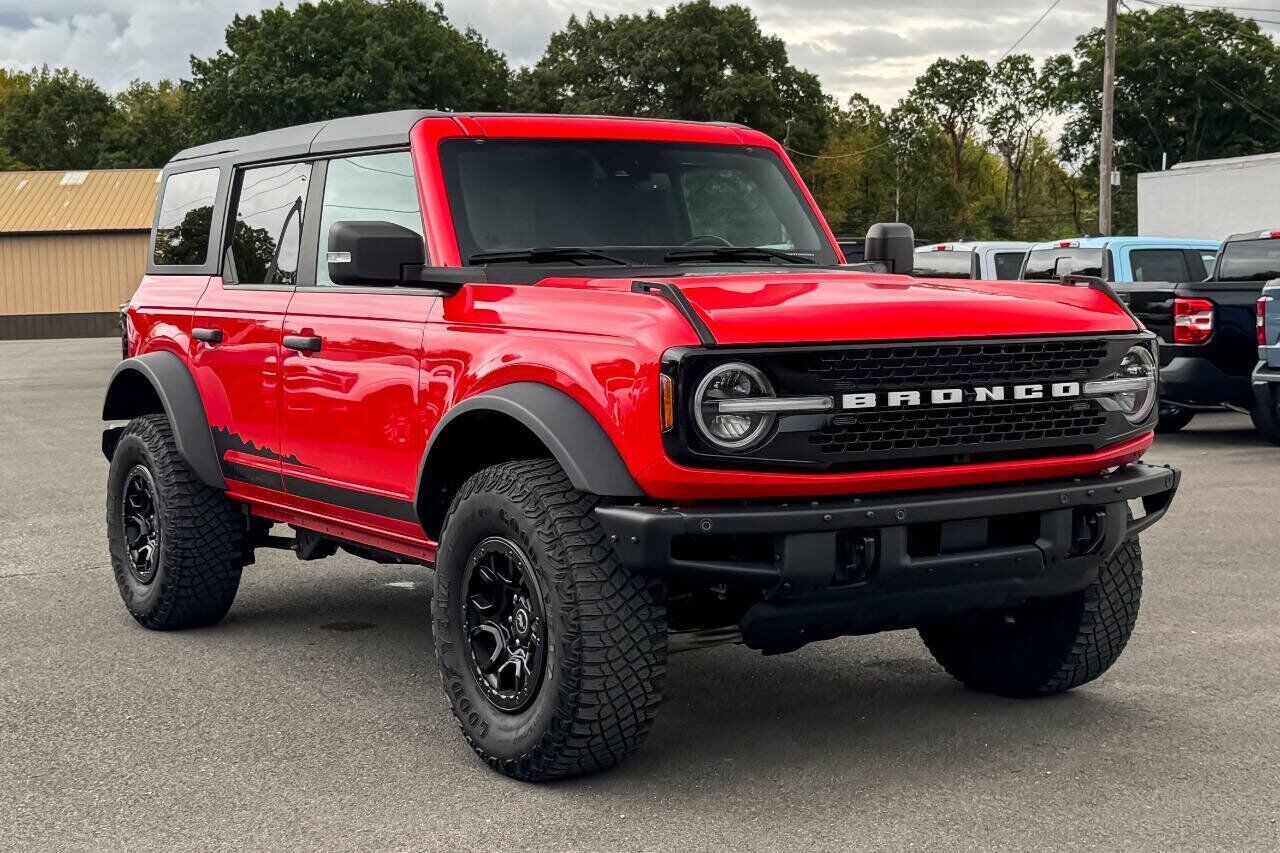2022 FORD Bronco
