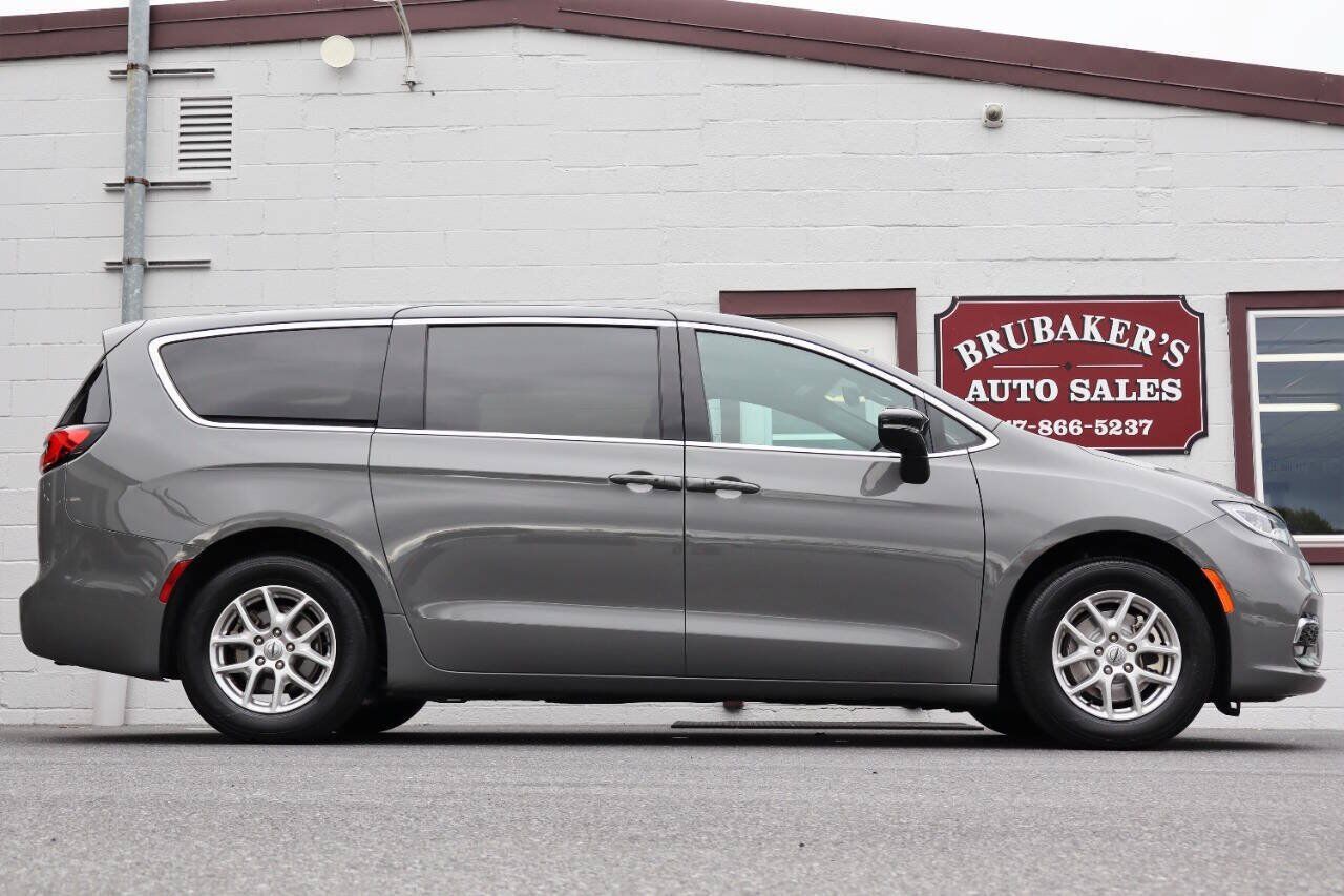 2025 CHRYSLER Pacifica