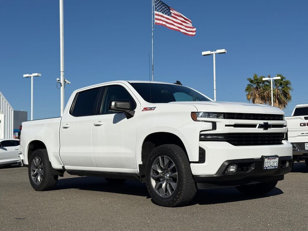 2020 CHEVROLET Silverado
