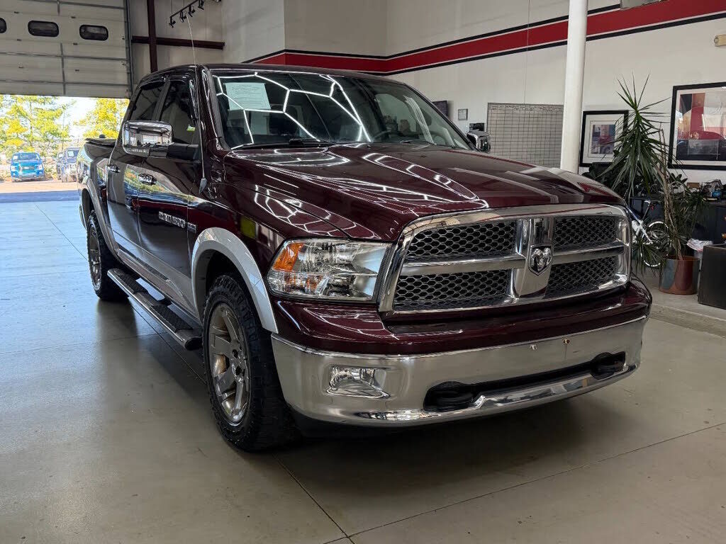 2012 DODGE Ram