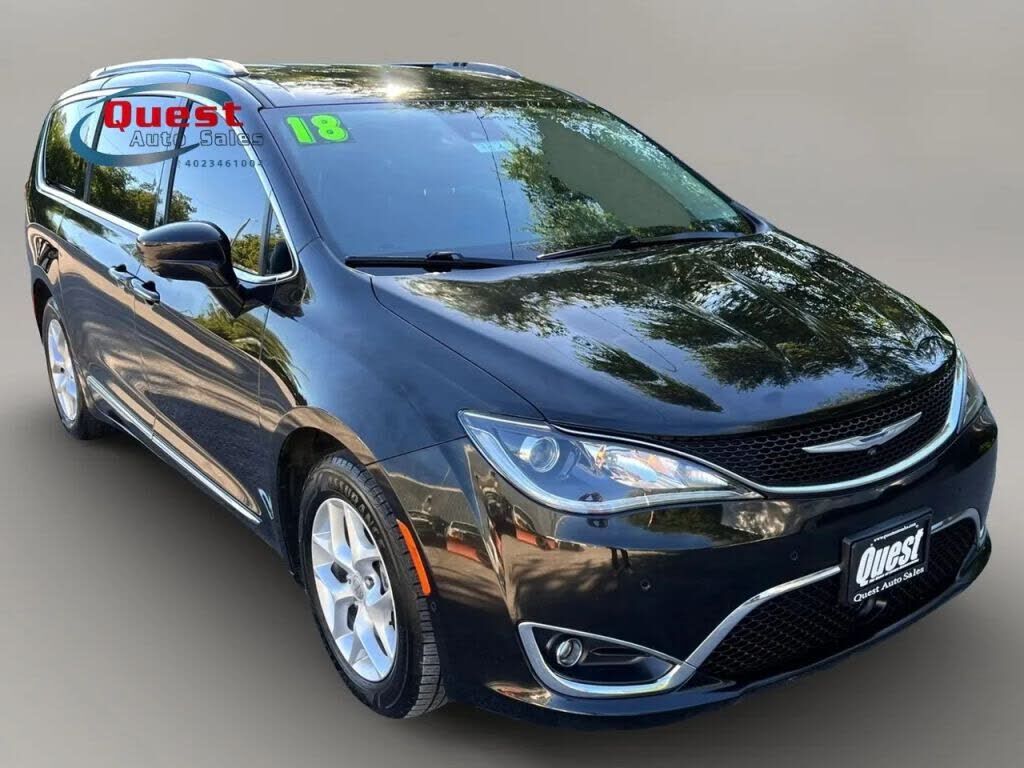 2018 CHRYSLER Pacifica