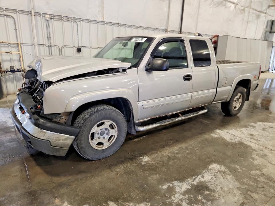 2004 CHEVROLET Silverado