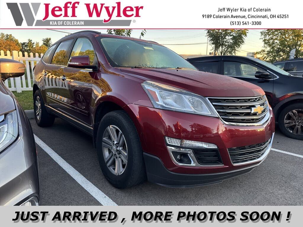 2017 CHEVROLET Traverse