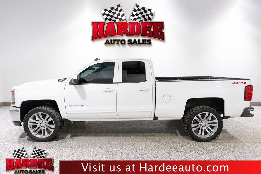 2018 CHEVROLET Silverado