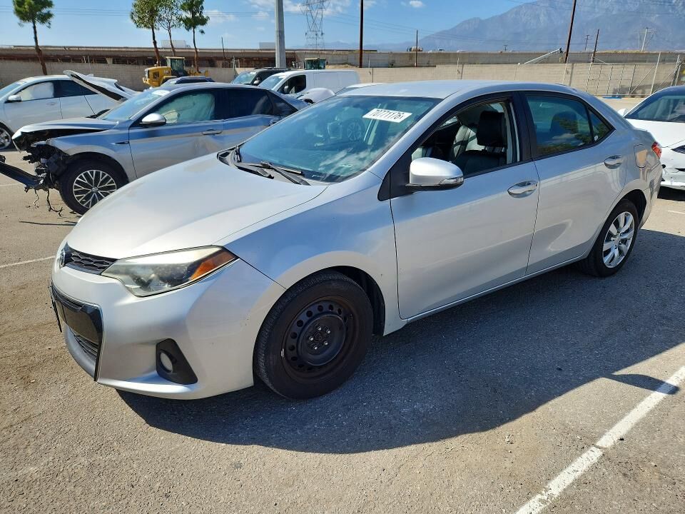2014 TOYOTA Corolla