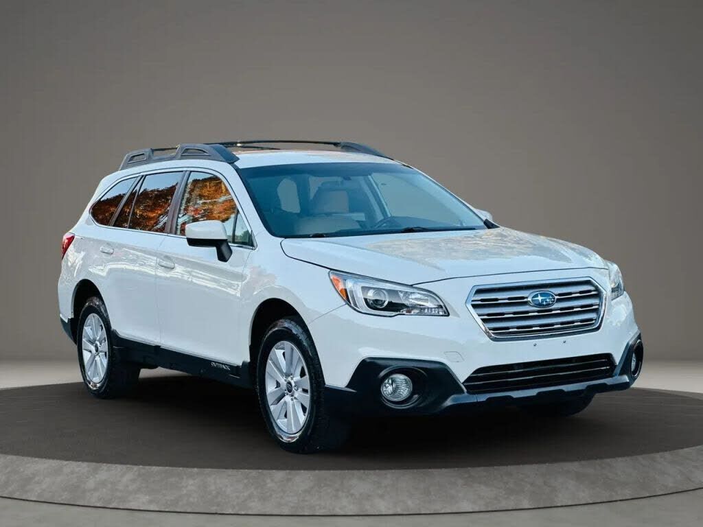 2016 SUBARU Outback
