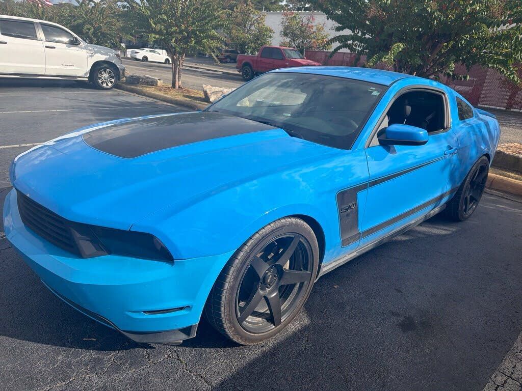 2011 FORD Mustang