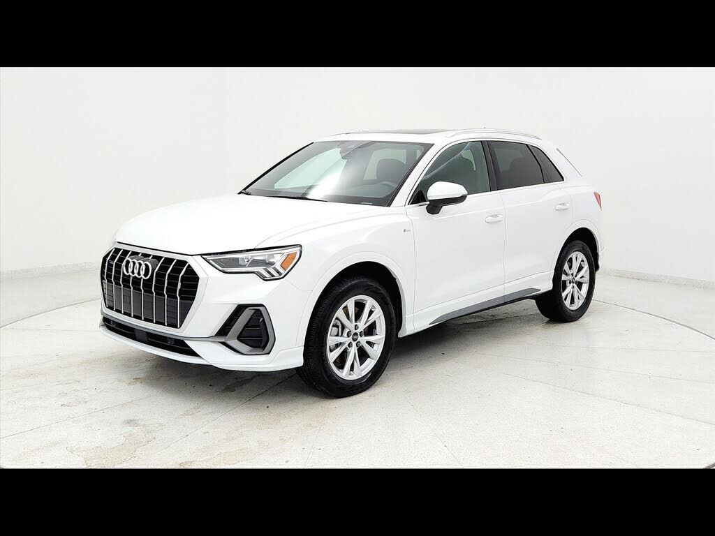 2025 AUDI Q3