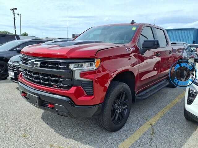 2025 CHEVROLET Silverado