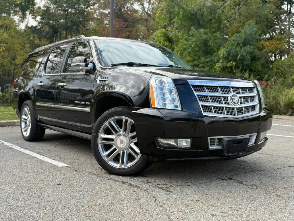 2012 CADILLAC Escalade