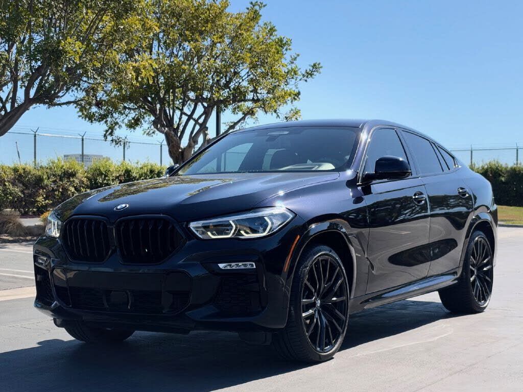 2021 BMW X6