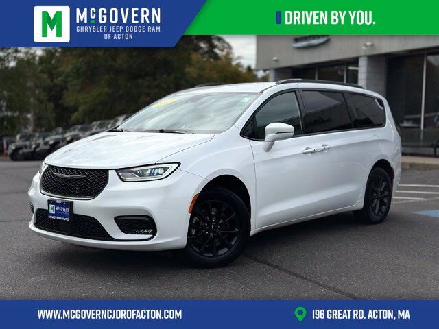 2021 CHRYSLER Pacifica