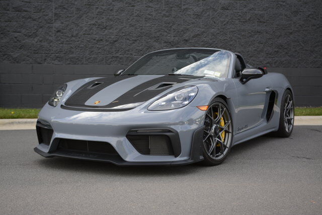 2024 PORSCHE 718