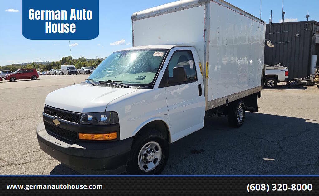 2020 CHEVROLET Express