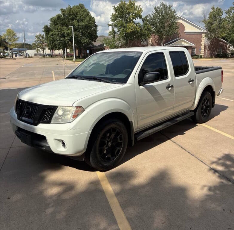 2021 NISSAN Frontier