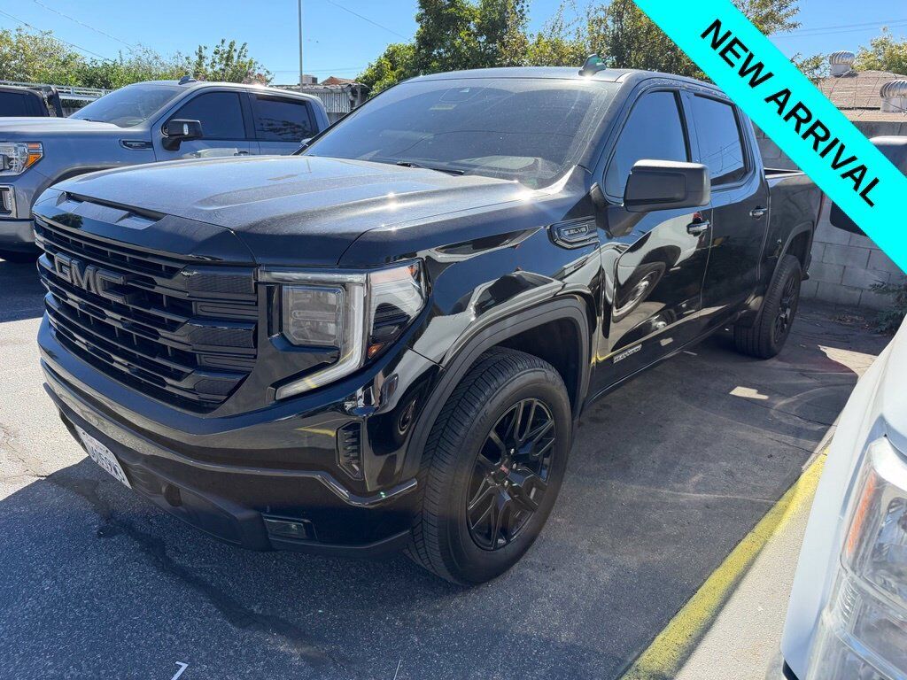 2023 GMC Sierra