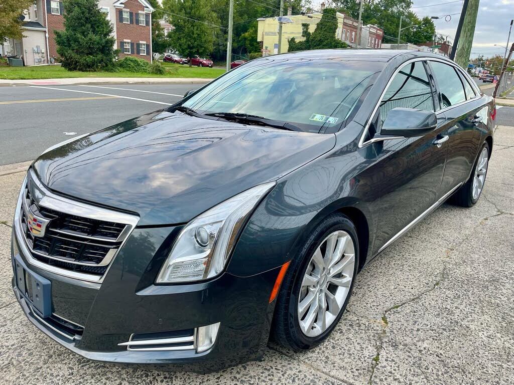 2017 CADILLAC XTS