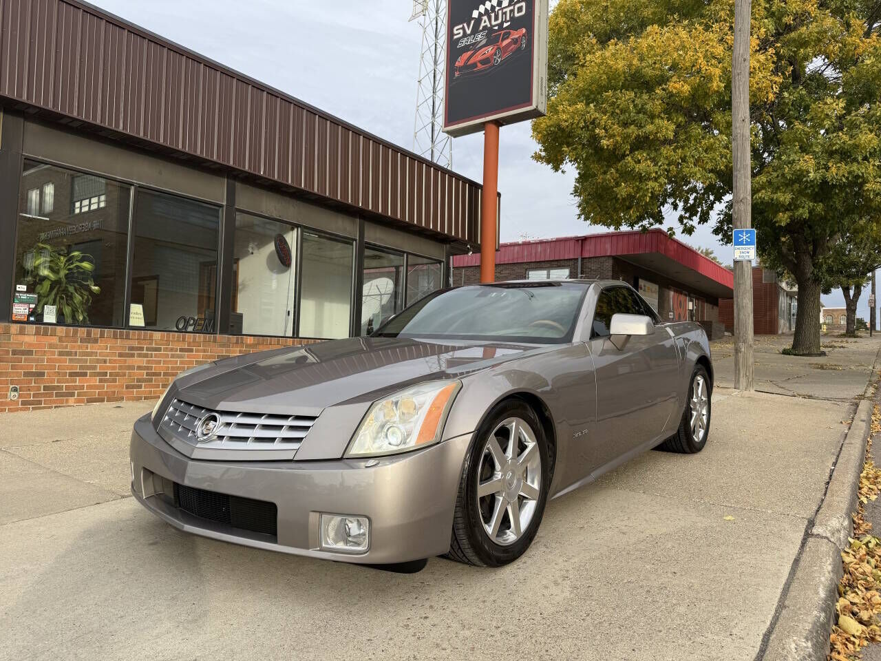 2004 CADILLAC XLR
