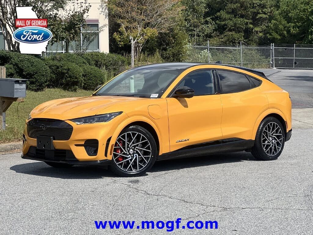 2022 FORD Mach-E