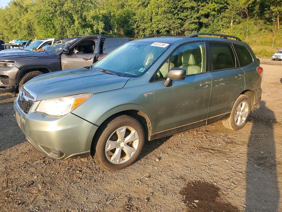 2015 SUBARU Forester
