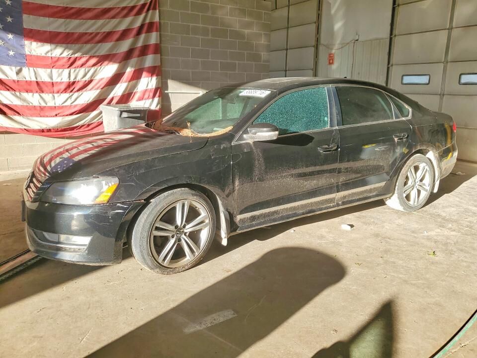 2015 VOLKSWAGEN Passat