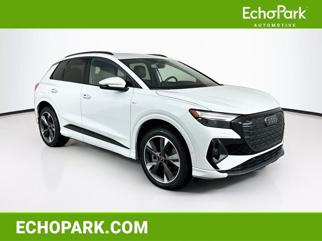 2024 AUDI Q4