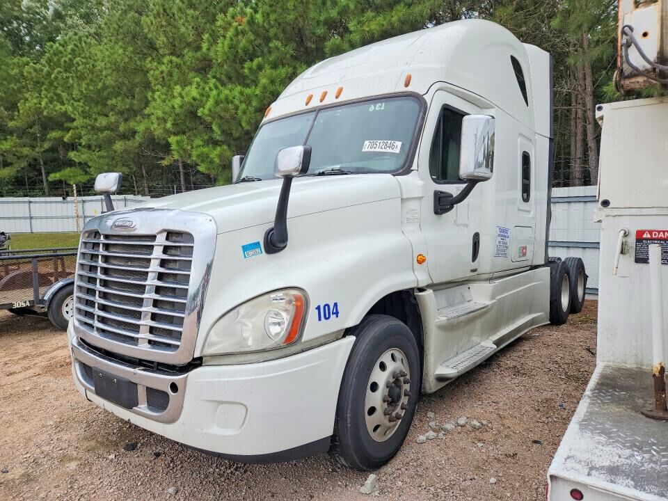 2016 FREIGHTLINER Cascadia