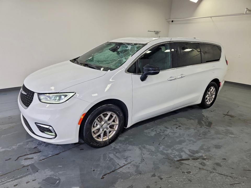 2026 CHRYSLER Pacifica