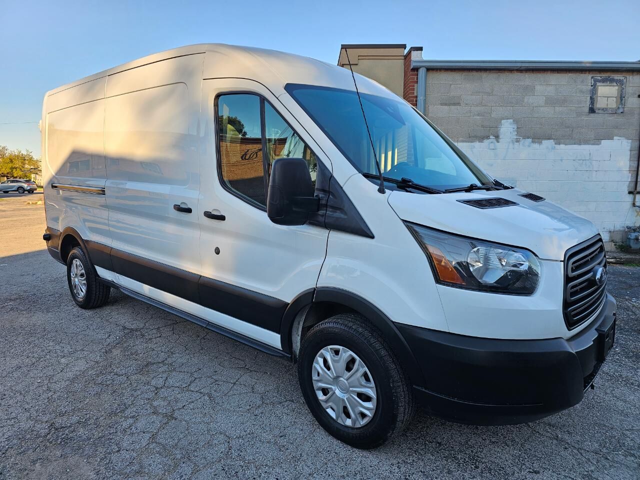 2019 FORD Transit