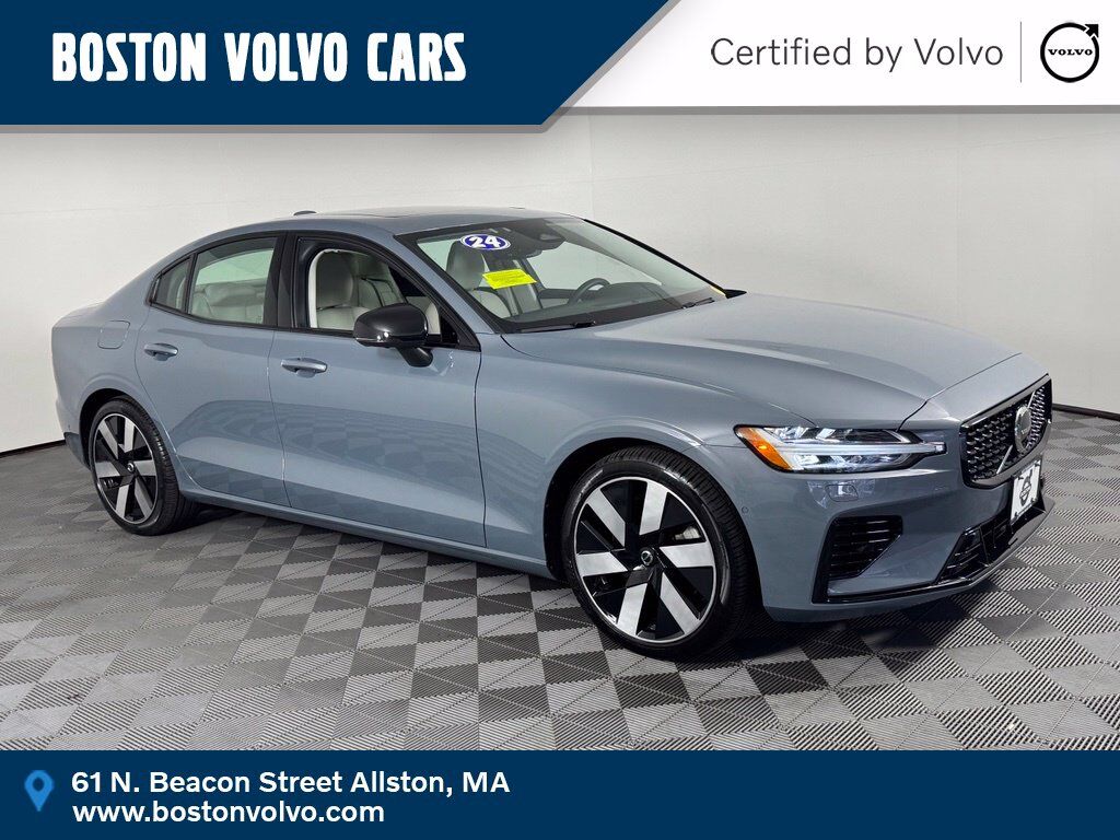 2024 VOLVO S60