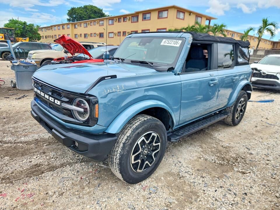 2022 FORD Bronco