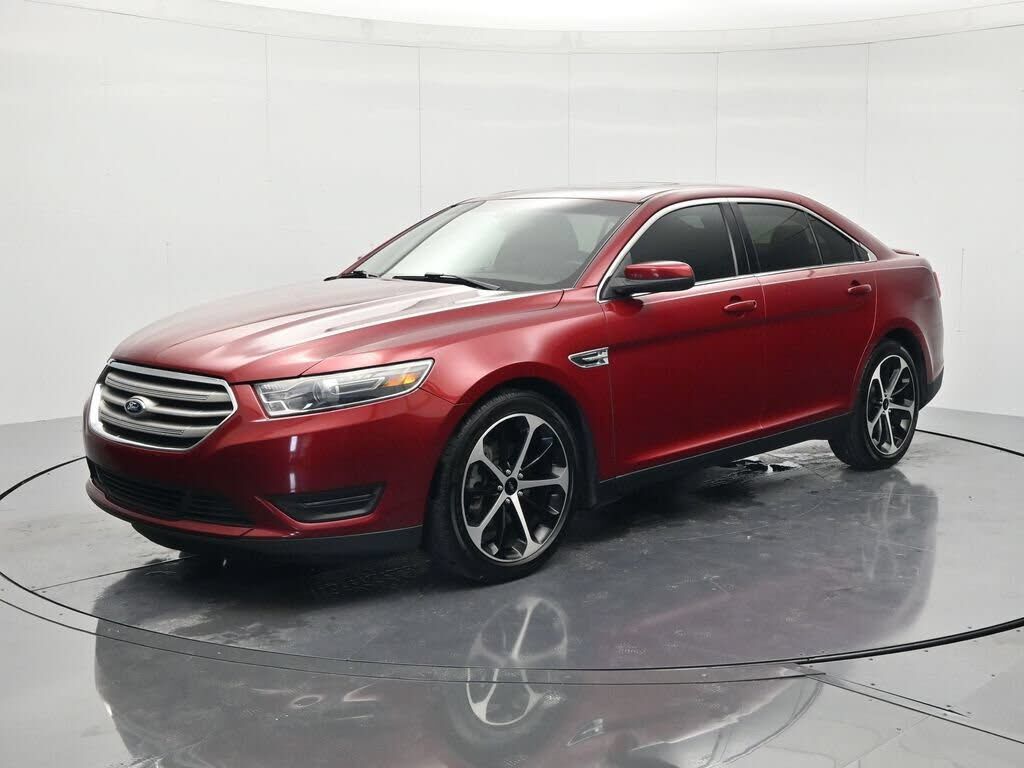 2015 FORD Taurus