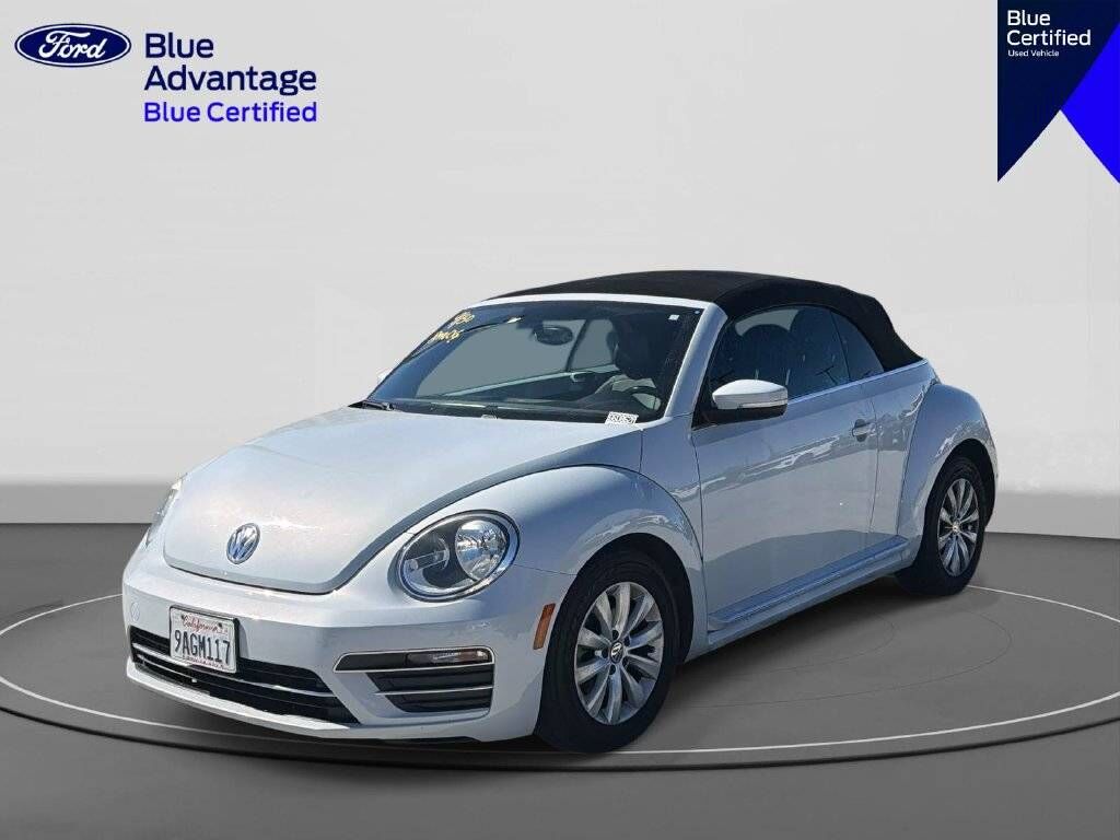 2019 VOLKSWAGEN Beetle