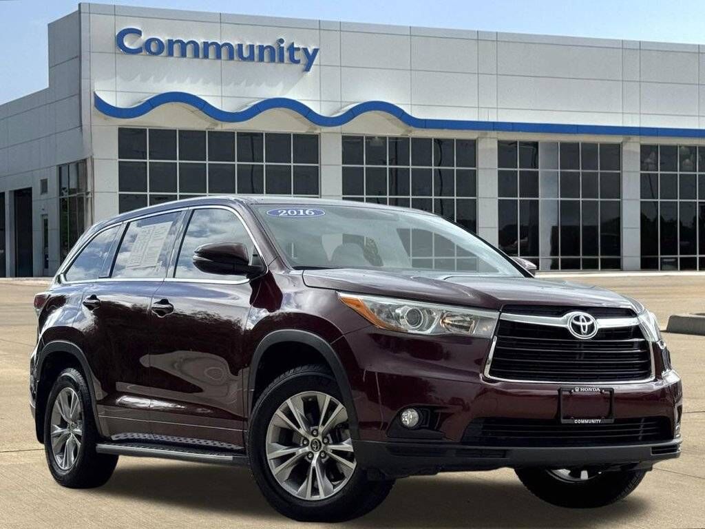 2016 TOYOTA Highlander