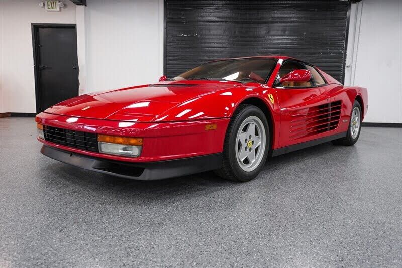 1989 FERRARI Testarossa